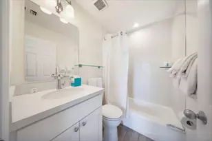7044 Harbor Village Dr, Duck Key, FL 33050 - Photo 36
