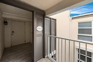 4402 Marina Villa Dr, Duck Key, FL 33050 - Photo 6