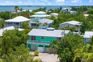 27416 Martinique Ln, Ramrod Key, FL 33042 - Photo 40