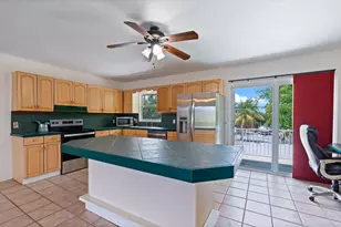 27416 Martinique Ln, Ramrod Key, FL 33042 - Photo 12