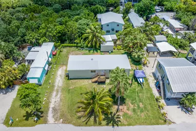 31368 Avenue E, Big Pine Key, FL 33043 - Photo 1