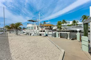800 11th St, Key Colony, FL 33051 - Photo 44
