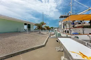 800 11th St, Key Colony, FL 33051 - Photo 42