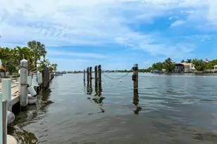 800 11th St, Key Colony, FL 33051 - Photo 10