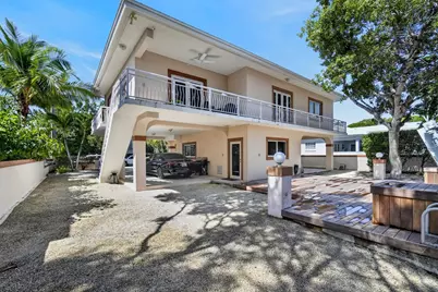 123 Peace Avenue, Key Largo, FL 33070 - Photo 16
