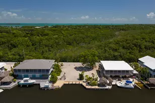140 Dove Ave, Key Largo, FL 33070 - Photo 1
