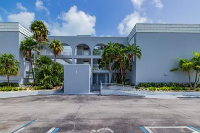 201 E Ocean Drive #UNIT 208, Key Colony, FL 33051 - Photo 14
