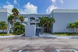 201 E Ocean Dr, Key Colony, FL 33051 - Photo 14