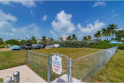 201 E Ocean Drive #UNIT 208, Key Colony, FL 33051 - Photo 54