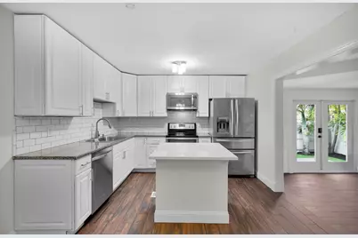 3206 Harriet Avenue, Key West, FL 33040 - Photo 10