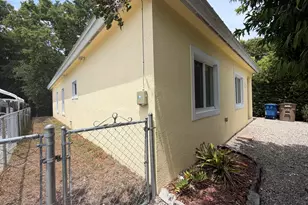 635 Cabrera St, Key Largo, FL 33037 - Photo 2