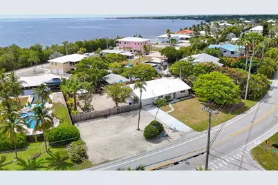 1817 Watson Boulevard, Big Pine Key, FL 33043 - Photo 10