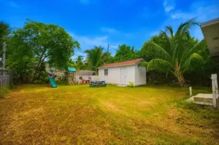 30354 Palm Dr, Big Pine Key, FL 33043 - Photo 26