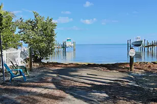 203 Tarpon St, Key Largo, FL 33070 - Photo 4