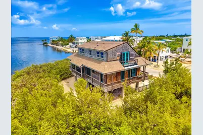 31247 Avenue J, Big Pine Key, FL 33043 - Photo 2