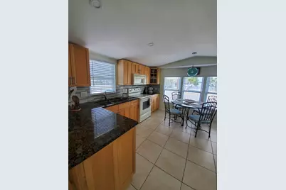 200 Buttonwood Avenue, Key Largo, FL 33037 - Photo 10