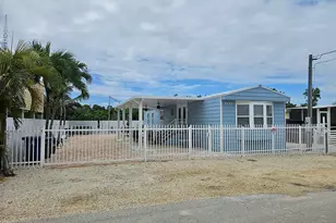 200 Buttonwood Ave, Key Largo, FL 33037 - Photo 2