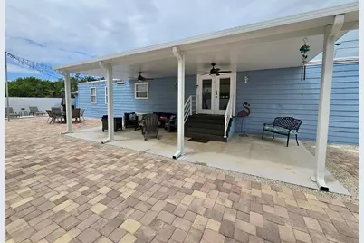 200 Buttonwood Avenue, Key Largo, FL 33037 - Photo 4