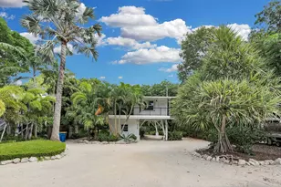 115 Fontaine Dr, Plantation Key, FL 33070 - Photo 1