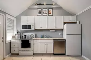 800 Elizabeth St, Key West, FL 33040 - Photo 1