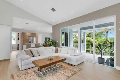 122 S Bahama Drive, Duck Key, FL 33050 - Photo 6