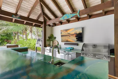 122 S Bahama Drive, Duck Key, FL 33050 - Photo 46