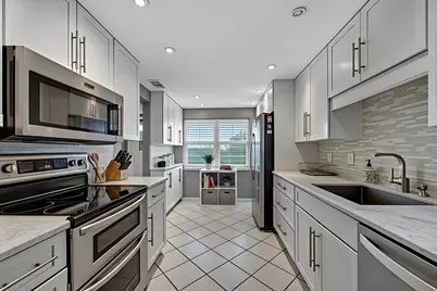 1901 S Roosevelt Boulevard #407N, Key West, FL 33040 - Photo 10