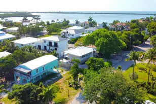 210 Schooner Ln, Duck Key, FL 33050 - Photo 24