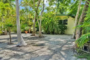 5353 Dogwood Dell St, Marathon, FL 33050 - Photo 44