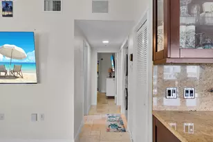 311 Buttonwood Cir, Key Largo, FL 33037 - Photo 16