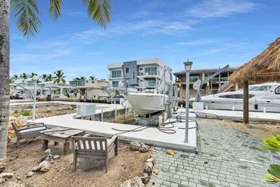 311 Buttonwood Circle, Key Largo, FL 33037 - Photo 36