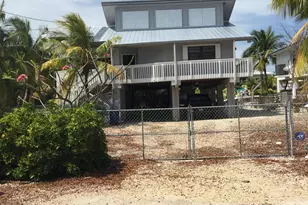 100 3rd Ln, Key Largo, FL 33037 - Photo 1