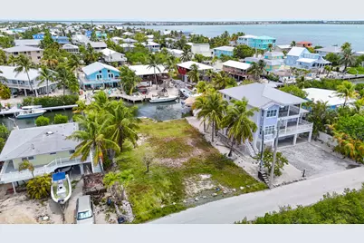 28525 Jolly Roger Drive, Little Torch Key, FL 33042 - Photo 4