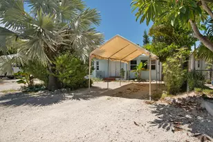 207 Hibiscus St, Plantation Key, FL 33070 - Photo 8