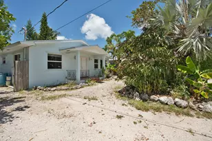 207 Hibiscus St, Plantation Key, FL 33070 - Photo 10
