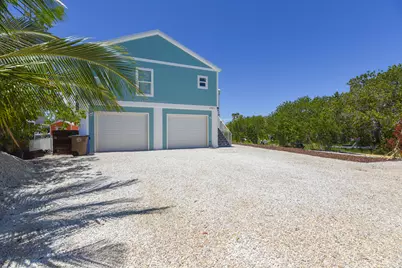 27374 Guadaloupe Lane, Ramrod Key, FL 33042 - Photo 1