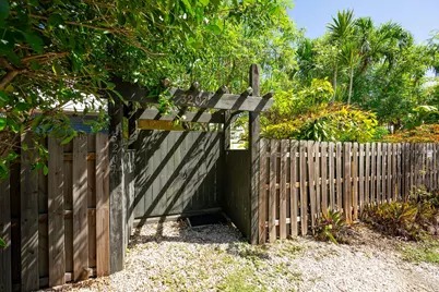 3207 Eagle Avenue, Key West, FL 33040 - Photo 24