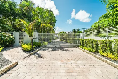 75751 Overseas Highway, Lower Matecumbe, FL 33036 - Photo 14