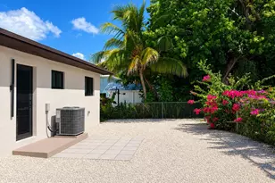 226 Hispanola Rd, Key Largo, FL 33070 - Photo 14