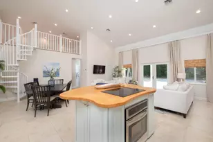 118 1st St, Key Largo, FL 33037 - Photo 6