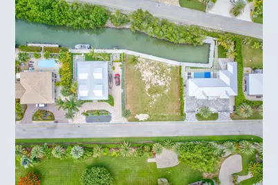 200 15th Circle, Key Colony, FL 33051 - Photo 1