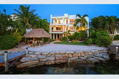 144 N Rolling Hill Road, Plantation Key, FL 33036 - Photo 1