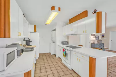 12690 Overseas Highway #APT 52, Marathon, FL 33050 - Photo 14