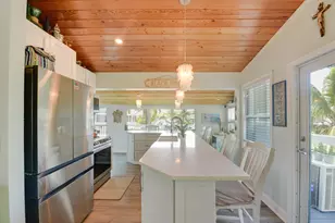 22832 John Silver Ln, Cudjoe Key, FL 33042 - Photo 4