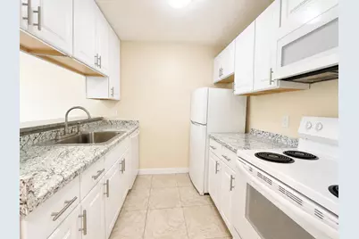 3312 Northside Drive #APT 107, Key West, FL 33040 - Photo 4