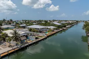 370 11th St, Key Colony, FL 33051 - Photo 26