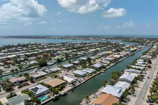 370 11th St, Key Colony, FL 33051 - Photo 42