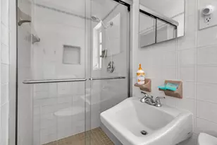 370 11th St, Key Colony, FL 33051 - Photo 22