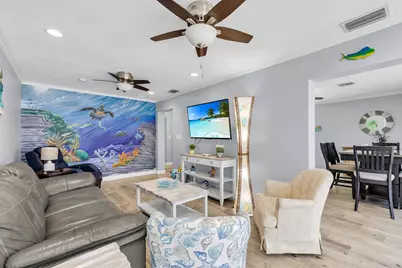 370 11th Street, Key Colony, FL 33051 - Photo 2