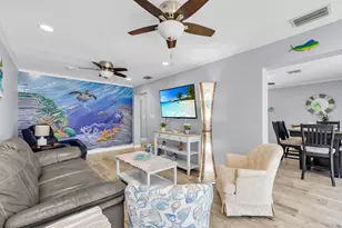 370 11th St, Key Colony, FL 33051 - Photo 2